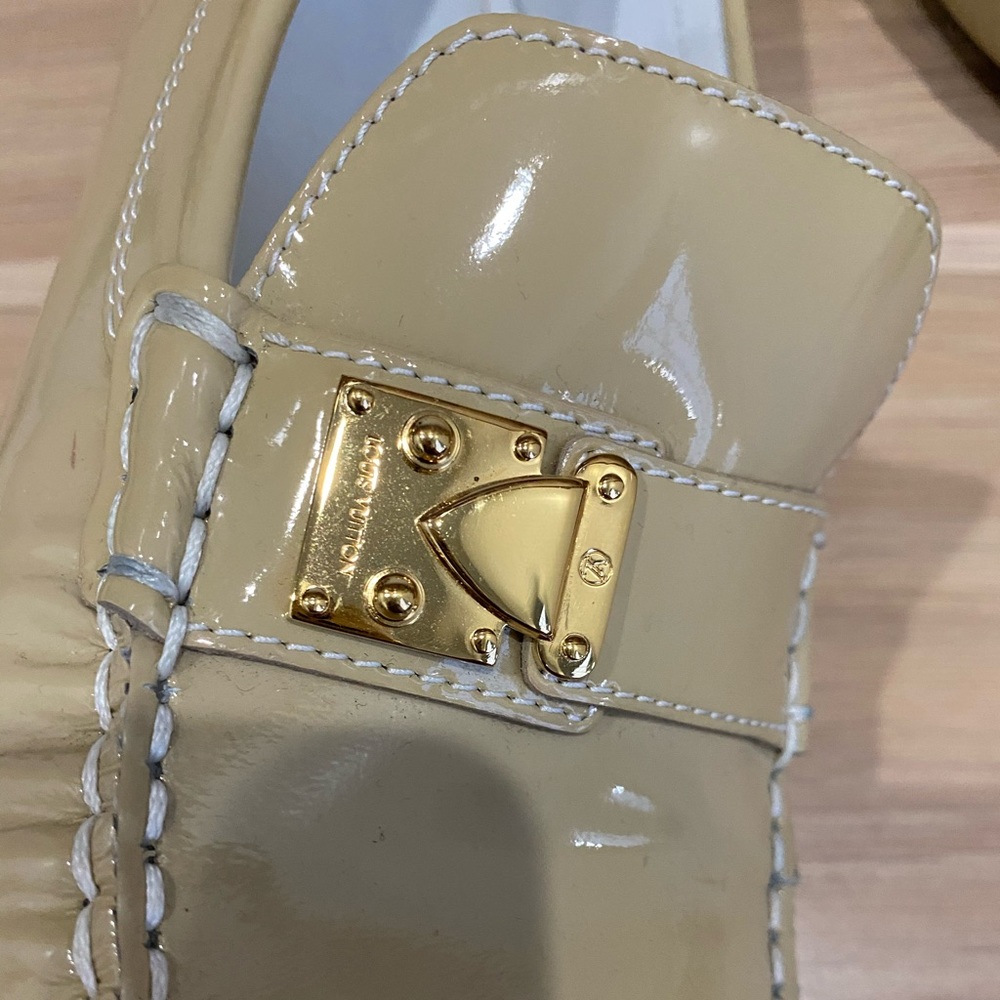 LV Patient Leather Loafer - Picture 2 of 4